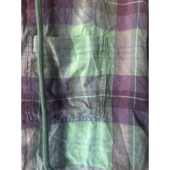 NWT $50 American Eagle Cropped Distressed Flannel Hoodie Plaid Sweatshirt Sz L - Picture 3 of 10